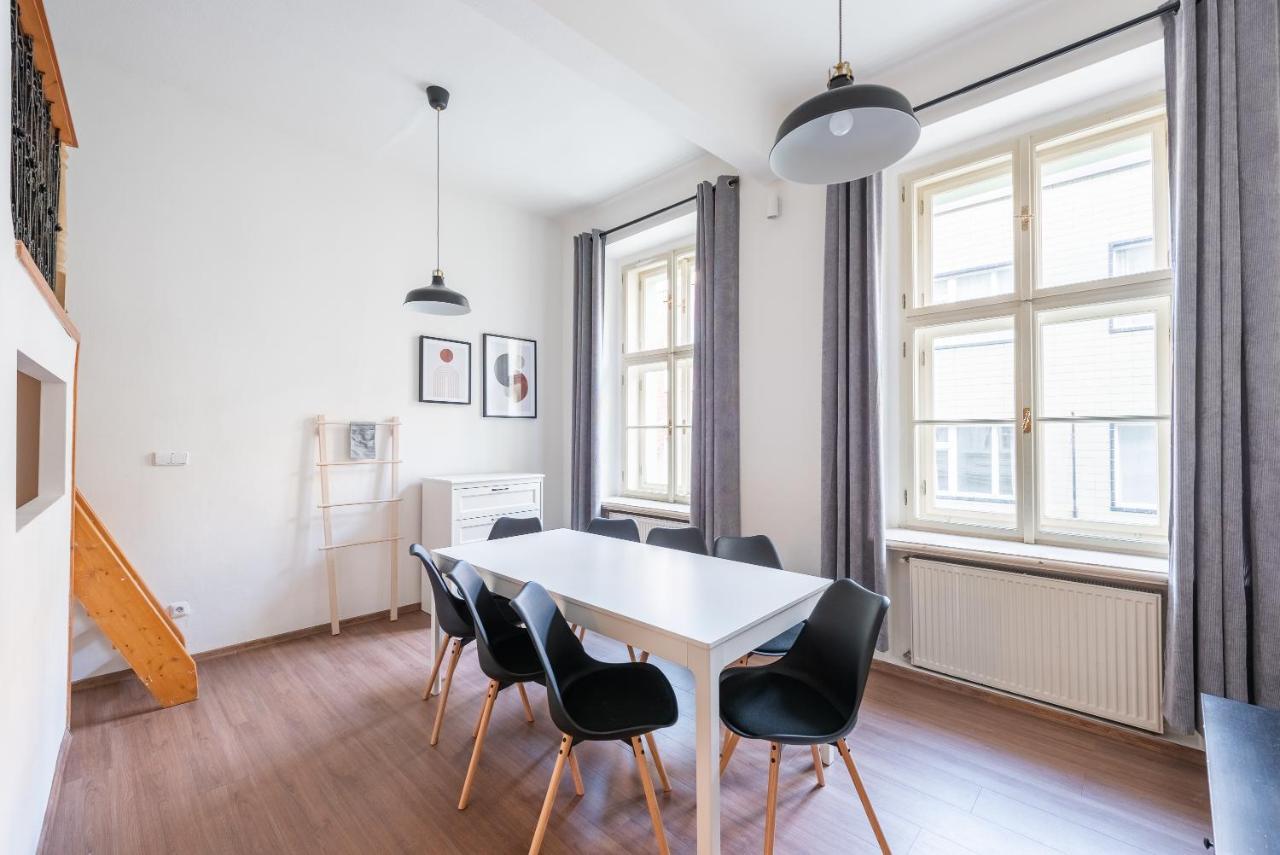 Budget Reznicka Apartment Prague Exterior photo