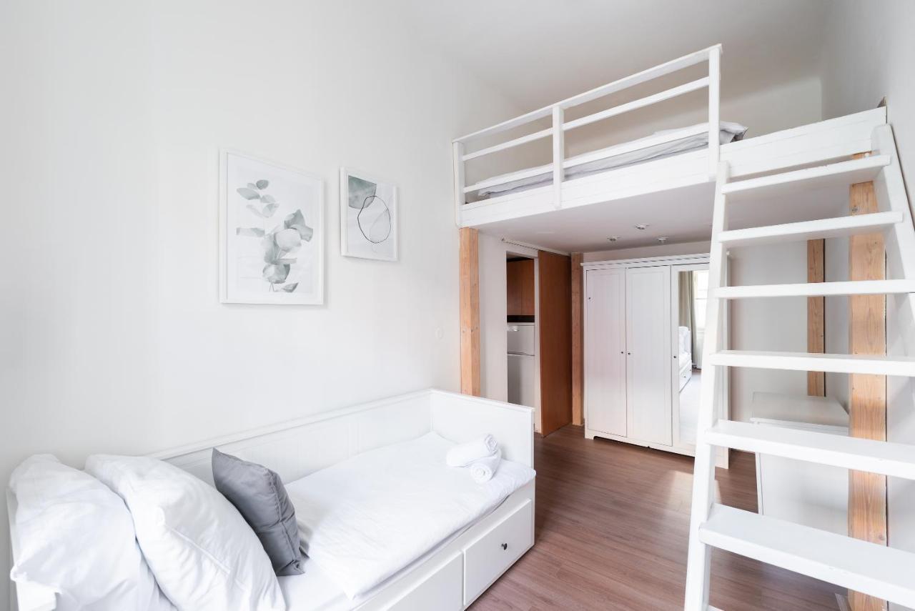 Budget Reznicka Apartment Prague Exterior photo